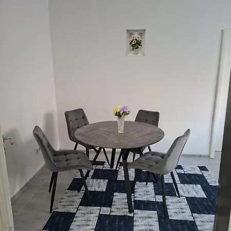 Apartman Aleya *